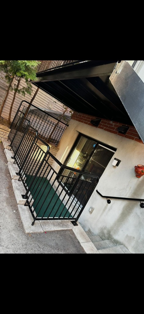 Fer forgé peint après