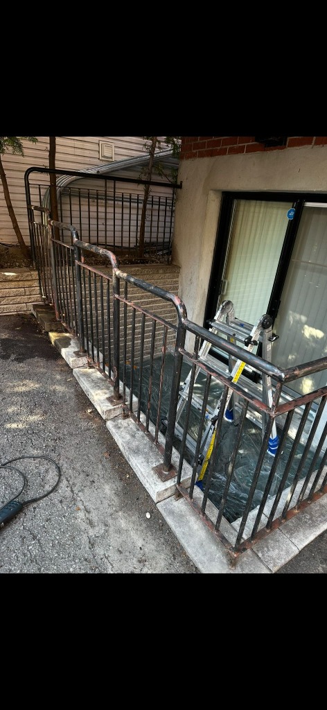 Fer forgé rouillé avant